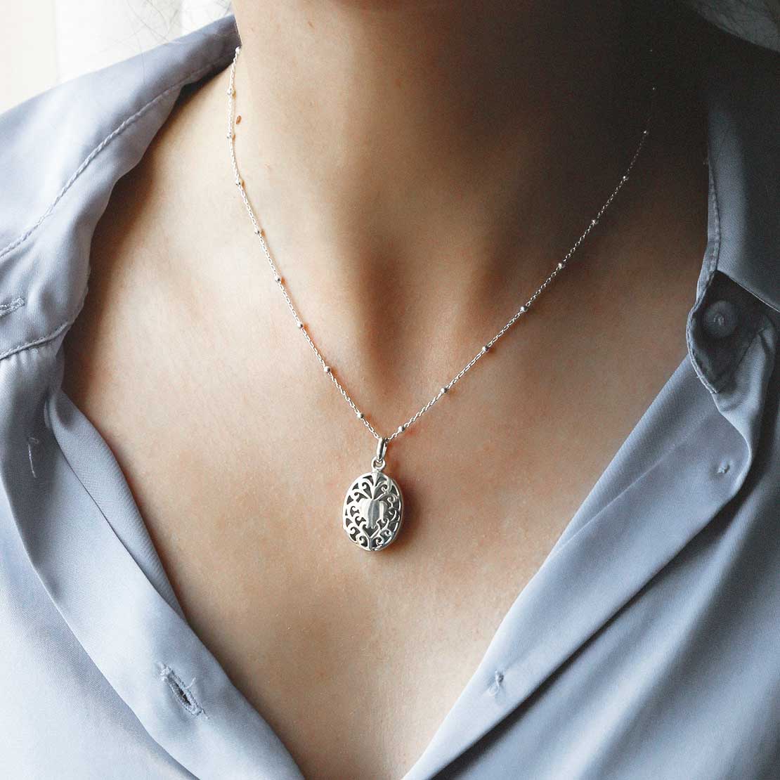 Sterling Silver Vintage Oval Locket