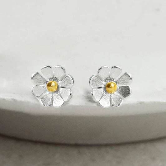 MS1216 STERLING SILVER AND GOLD PLATED DAINTY DAISY STUDS 1110X1110 1
