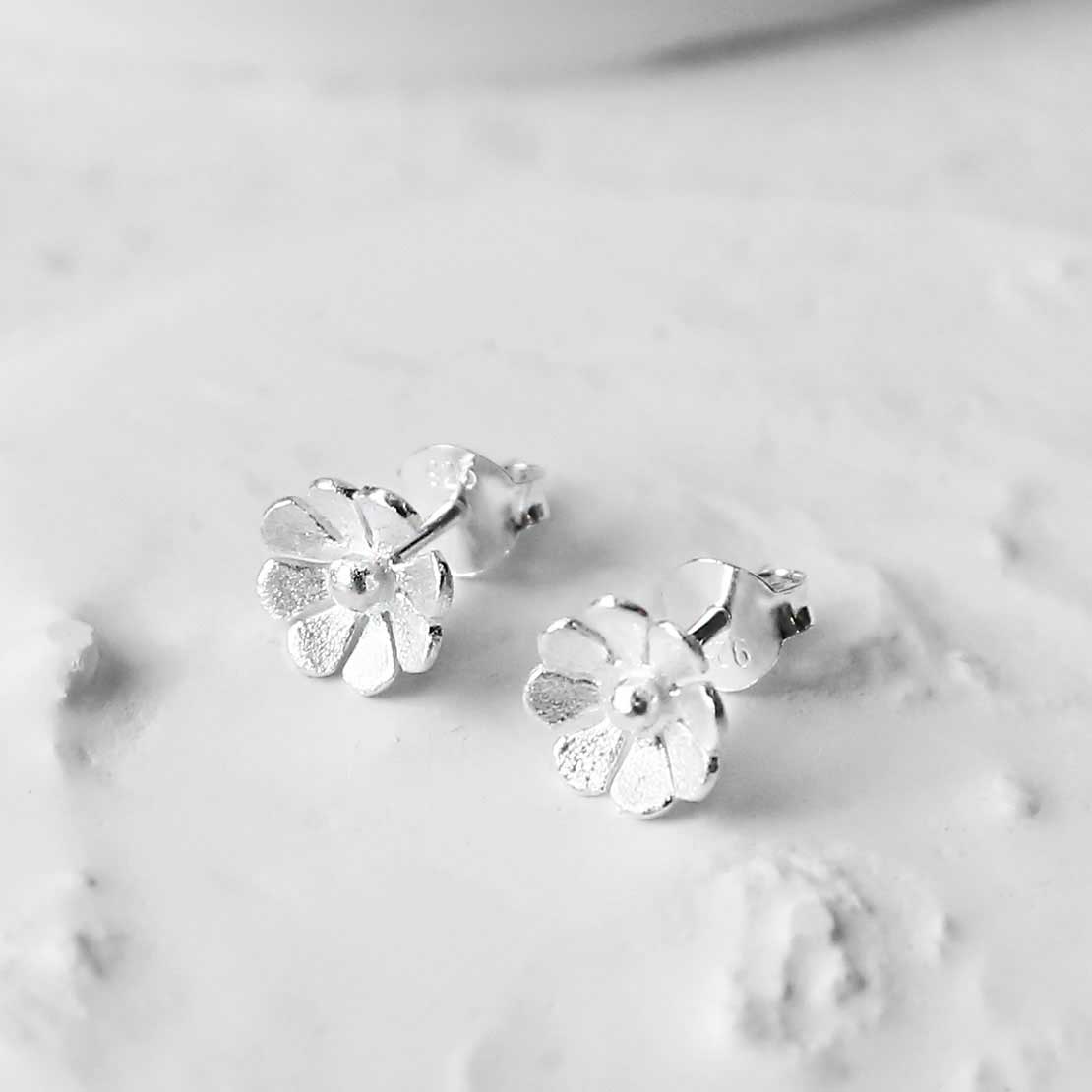 Sterling Silver Dainty Daisy Studs