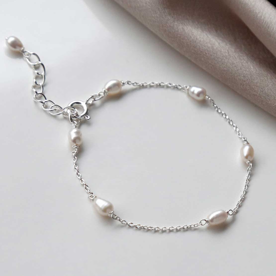 Sterling Silver Dew Drop Pearl Bracelet