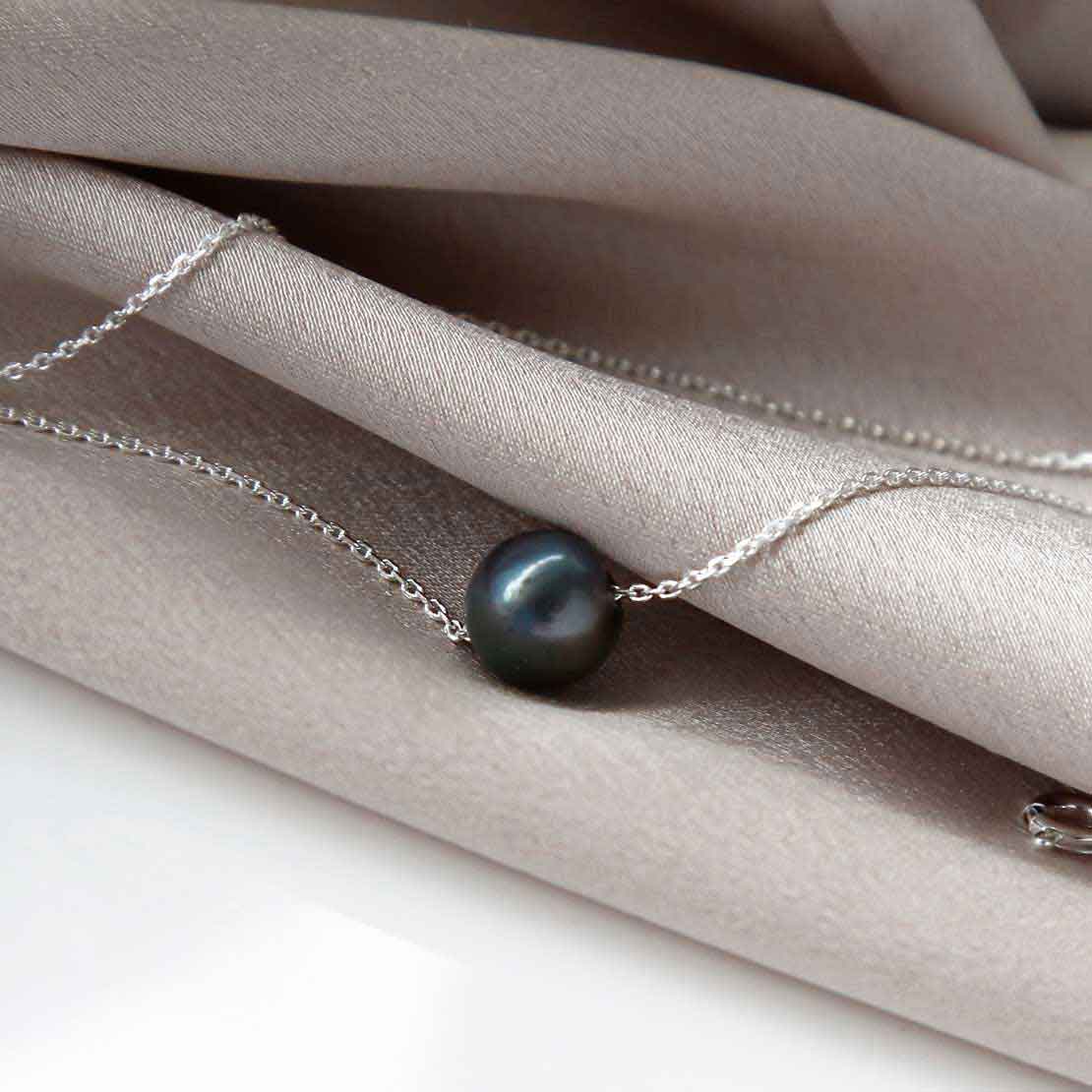 Sterling Silver Fresh Water Black Pearl Necklace