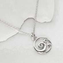 ML932 STERLING SILVER OCEAN WAVE NECKLACE 1110X1110 1
