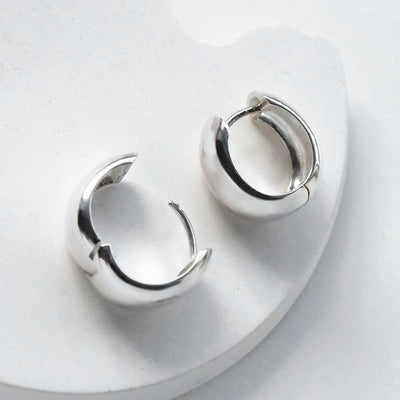 ML936 STERLING SILVER LARGE STATEMENT HUGGIES 1110x1110 7