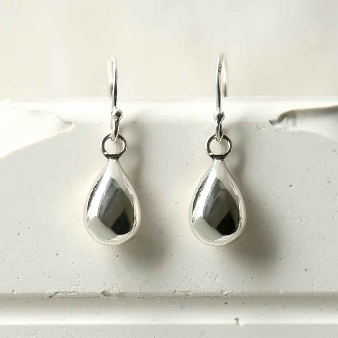 Sterling Silver Teardrop Dangly Earrings