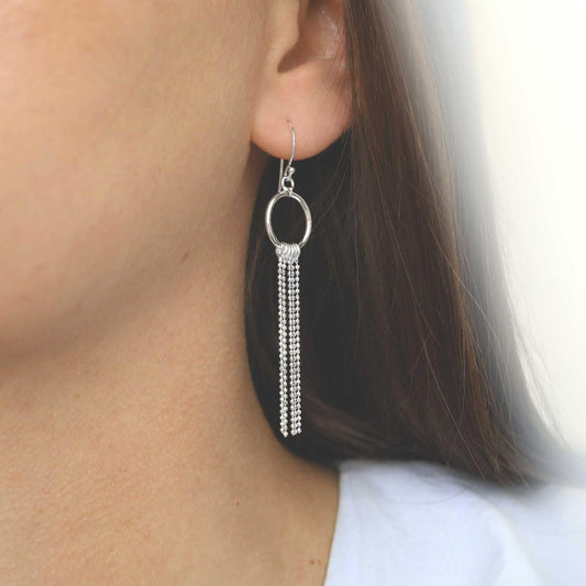 ME524 STERLING SILVER TASSEL DANGLY EARRINGS MODEL