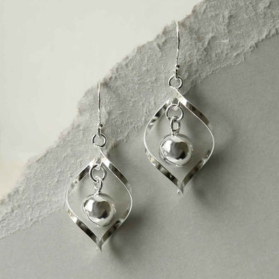 ME526 STERLING SILVER TWIST BALL DANGLY EARRINGS 2