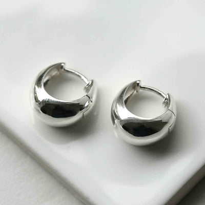 ML944 STERLING SILVER MINI STATEMENT HUGGIES 1