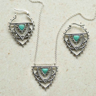 ML947 STERLING SILVER TURQUOISE TRIANGLE SET