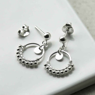 ML949 STERLING SILVER DISC AND BALLS HOOP STUDS 4