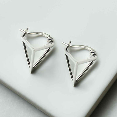 ML950 STERLING SILVER TRIANGLE HOOPS 4
