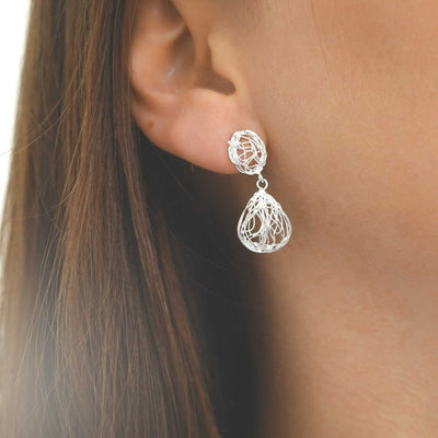 ML955 STERLING SILVER TEARDROP NEST DANGLY EARRINGS MODEL