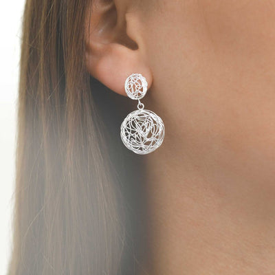 ML956 STERLING SILVER CIRCLE NEST DANGLY EARRINGS MODEL