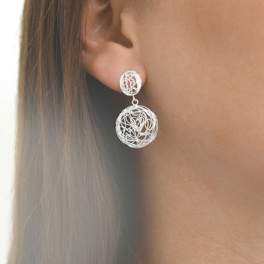 ML956 STERLING SILVER CIRCLE NEST DANGLY EARRINGS MODEL