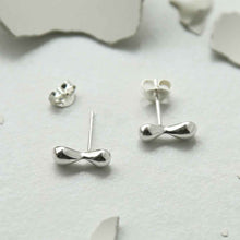 ML964 STERLING SILVER BOW TIE STUDS 4
