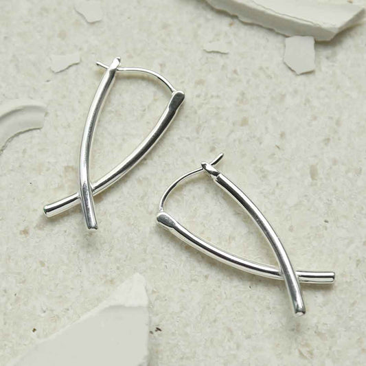 ML965 STERLING SILVER CROSSOVER HOOPS 3