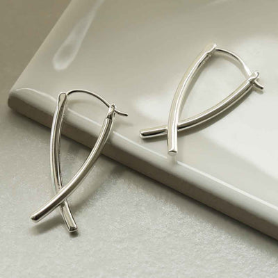 ML965 STERLING SILVER CROSSOVER HOOPS 1