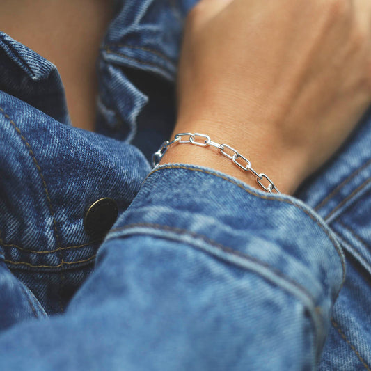 MV1329B STERLING SILVER BOLD PAPERCLIP BRACELET MODEL
