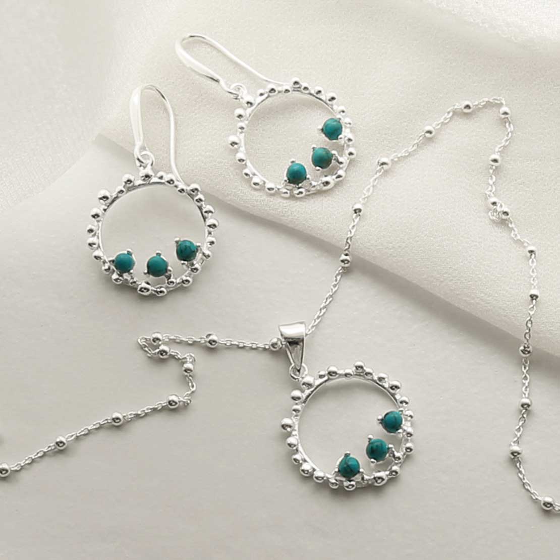 Sterling Silver Turquoise Splash Necklace