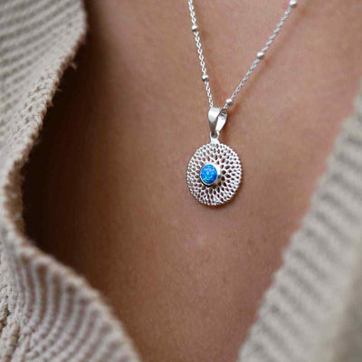 MZB117P OP STERLING SILVER CHRYSANTHEMUM OPALITE NECKLACE MODEL
