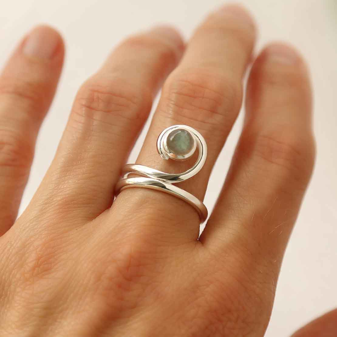Sterling Silver Labradorite Vine Ring