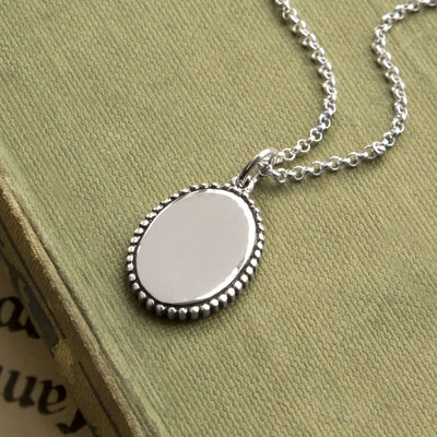 Oval engraving 7