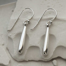 MC275 STERLING SILVER BATON EARRINGS 2