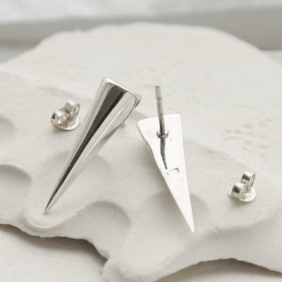 MC284 STERLING SILVER SPIKE STUDS 5