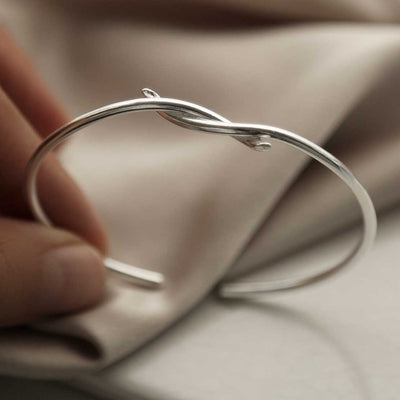 MB217 STERLING SILVER TWISTED CUFF 7
