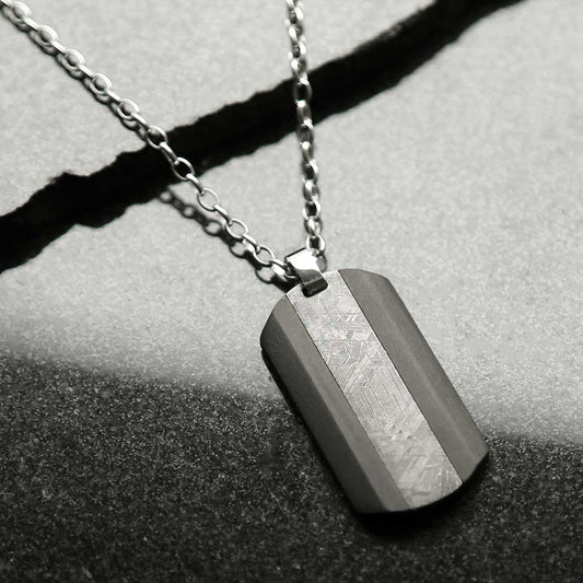 MH686 METEORITE AND CARBON FIBRE DOG TAG NECKLACE 3