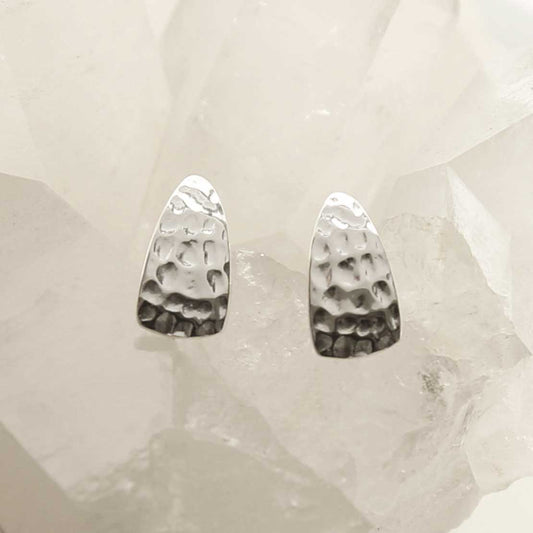 MS1224S STERLING SILVER HAMMERED SLICE STUDS 1
