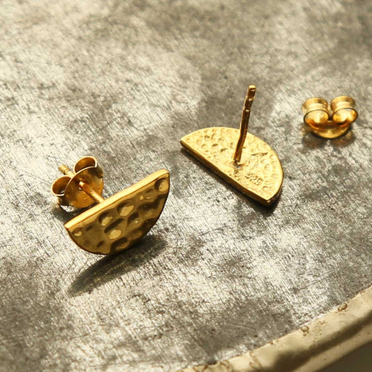 MS1225G GOLD PLATED SILVER HAMMERED HALF STUDS 4