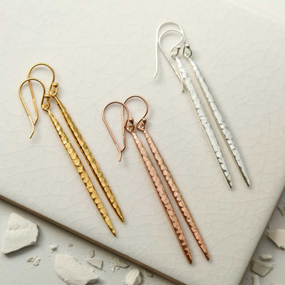 MS1234 STERLING SILVER ICICLE DANGLY EARRINGS GROUP SHOT 1