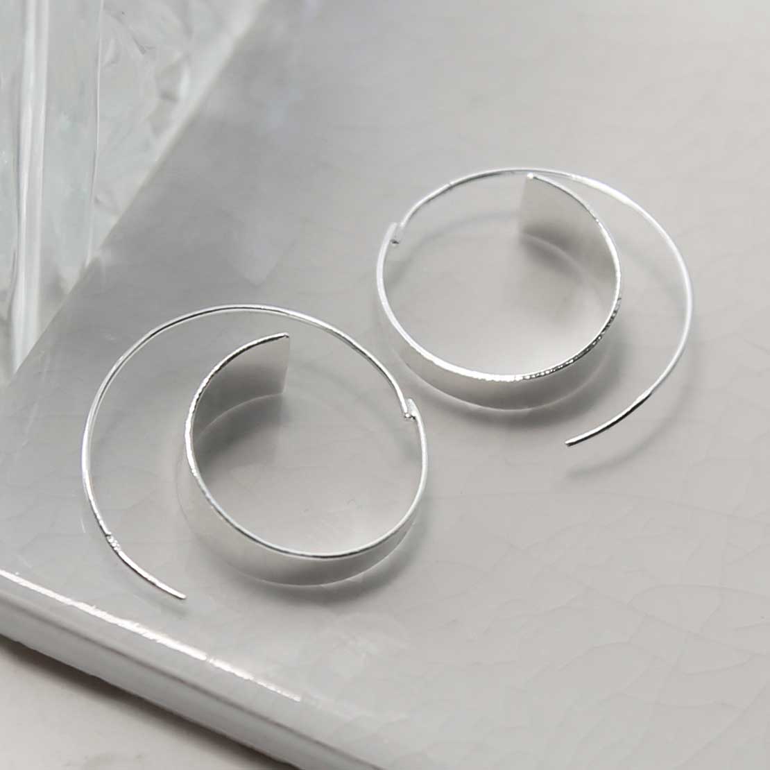 Sterling Silver Gradient Threader Earrings