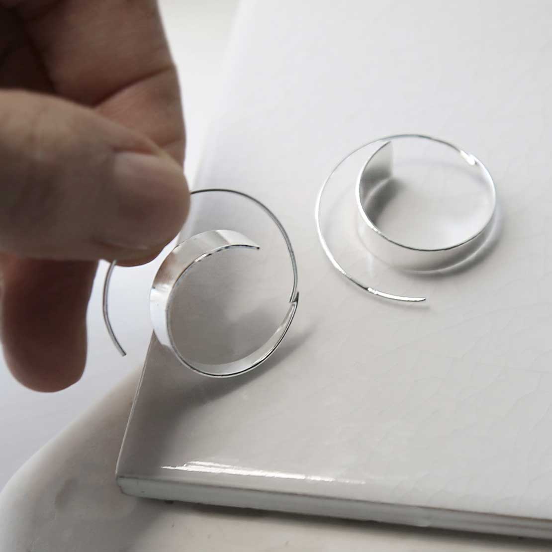 Sterling Silver Gradient Threader Earrings