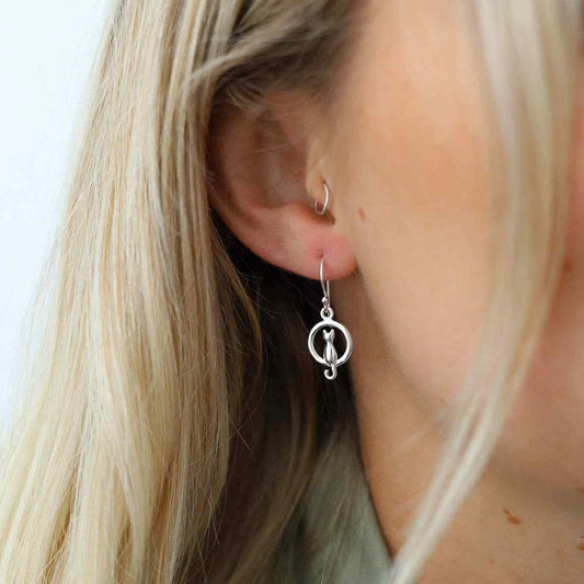MZB111E STERLING SILVER CAT AND MOON EARRINGS MODEL