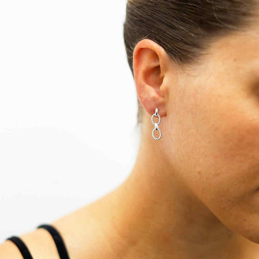 MG008 STERLING SILVER BRAIDED CHAIN LINK EARRINGS MODEL