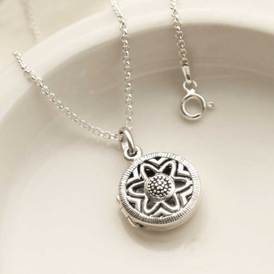 MR1108 STERLING SILVER VINTAGE FLOWER LOCKET 1