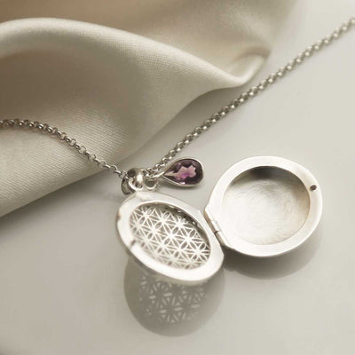 MC244 STERLING SILVER FILIGREE ROUND LOCKET NECKLACE AMETHYST OPEN 1