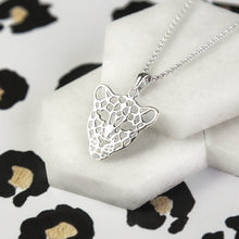 MB137 STERLINGSILVERLEOPARDNECKLACE 001