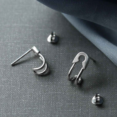 ML971 STERLING SILVER SAFETY PIN HUG STUDS 2