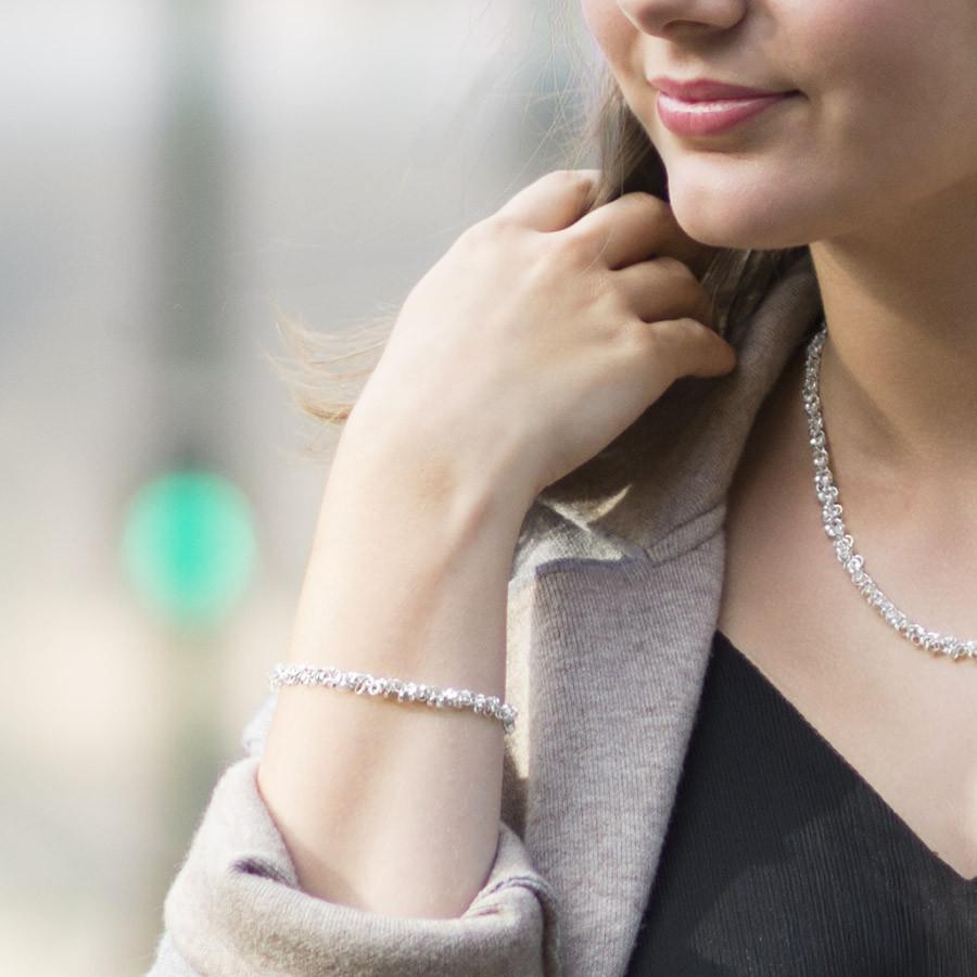 Sterling Silver Velvet Circles Necklace (18-24")
