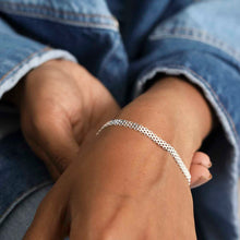 MV1342B STERLING SILVER SLINKY BRACELET MODEL