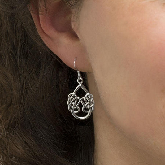 MC229 STERLINGSILVERCELTICKNOTTEARDROPEARRINGS 002