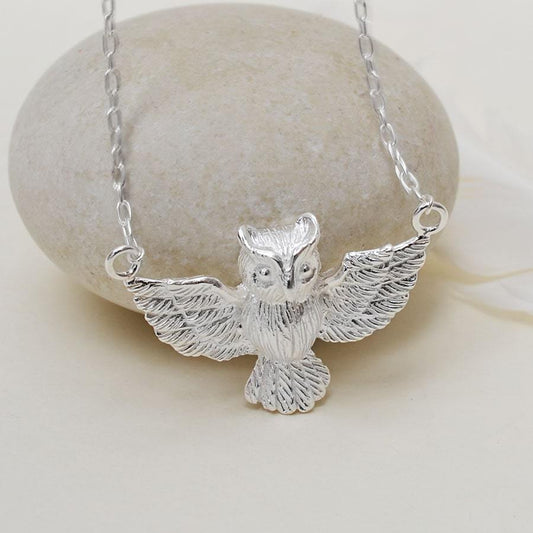 MB129N STERLINGSILVEROWLNECKLACE 002
