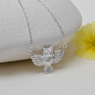 MB129N STERLINGSILVEROWLNECKLACE 001