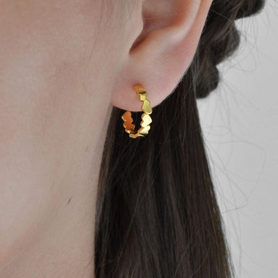 MS1160EG EAR SHOT 900X900