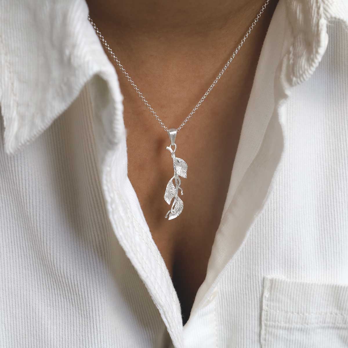 Sterling Silver Leaves Pendant Necklace