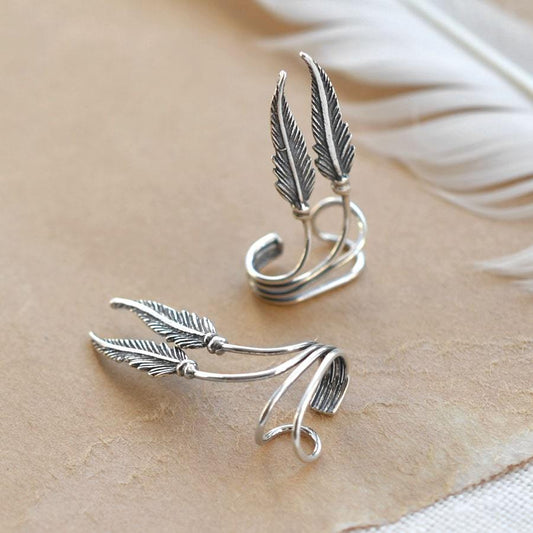 MC209 STERLINGSILVERCHEYENNEEARCUFF 002