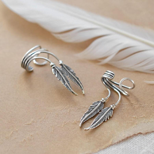 MC209 STERLINGSILVERCHEYENNEEARCUFF 001