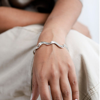 MR1115 STERLING SILVER SURF CUFF BANGLE MODEL 1